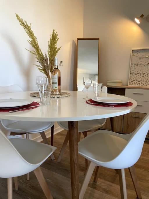 Appartement Vue Mer, 5Min A Pied De La Plage, Parking Prive Vallauris Eksteriør bilde