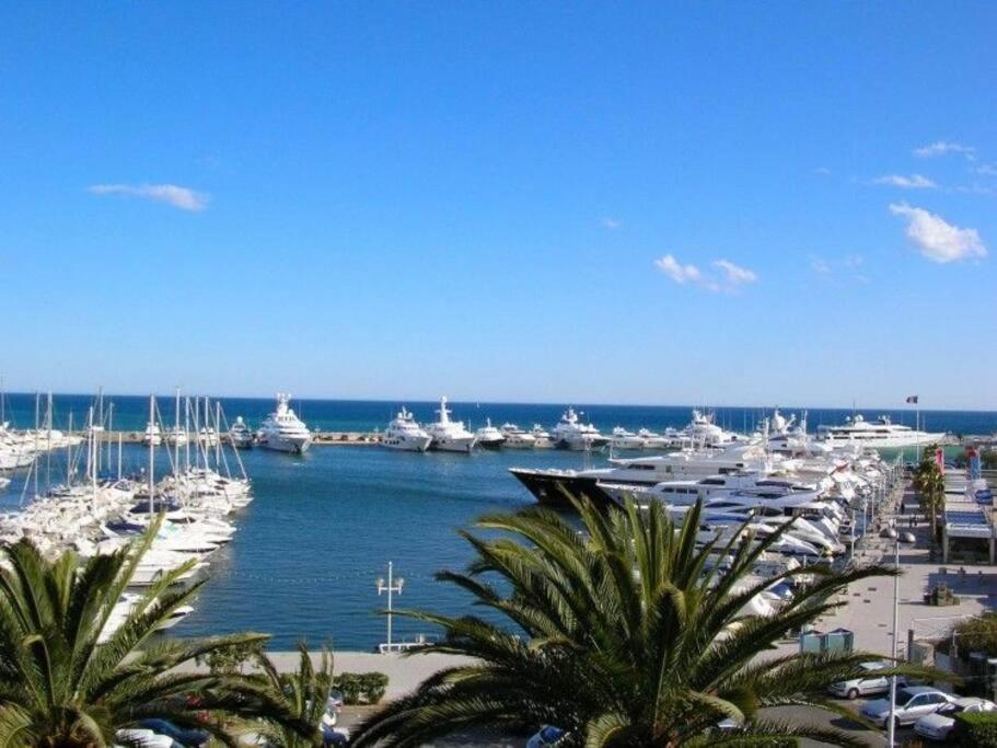Appartement Vue Mer, 5Min A Pied De La Plage, Parking Prive Vallauris Eksteriør bilde