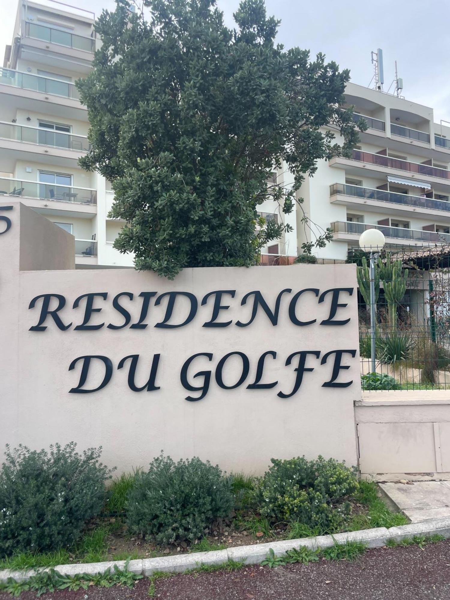 Appartement Vue Mer, 5Min A Pied De La Plage, Parking Prive Vallauris Eksteriør bilde